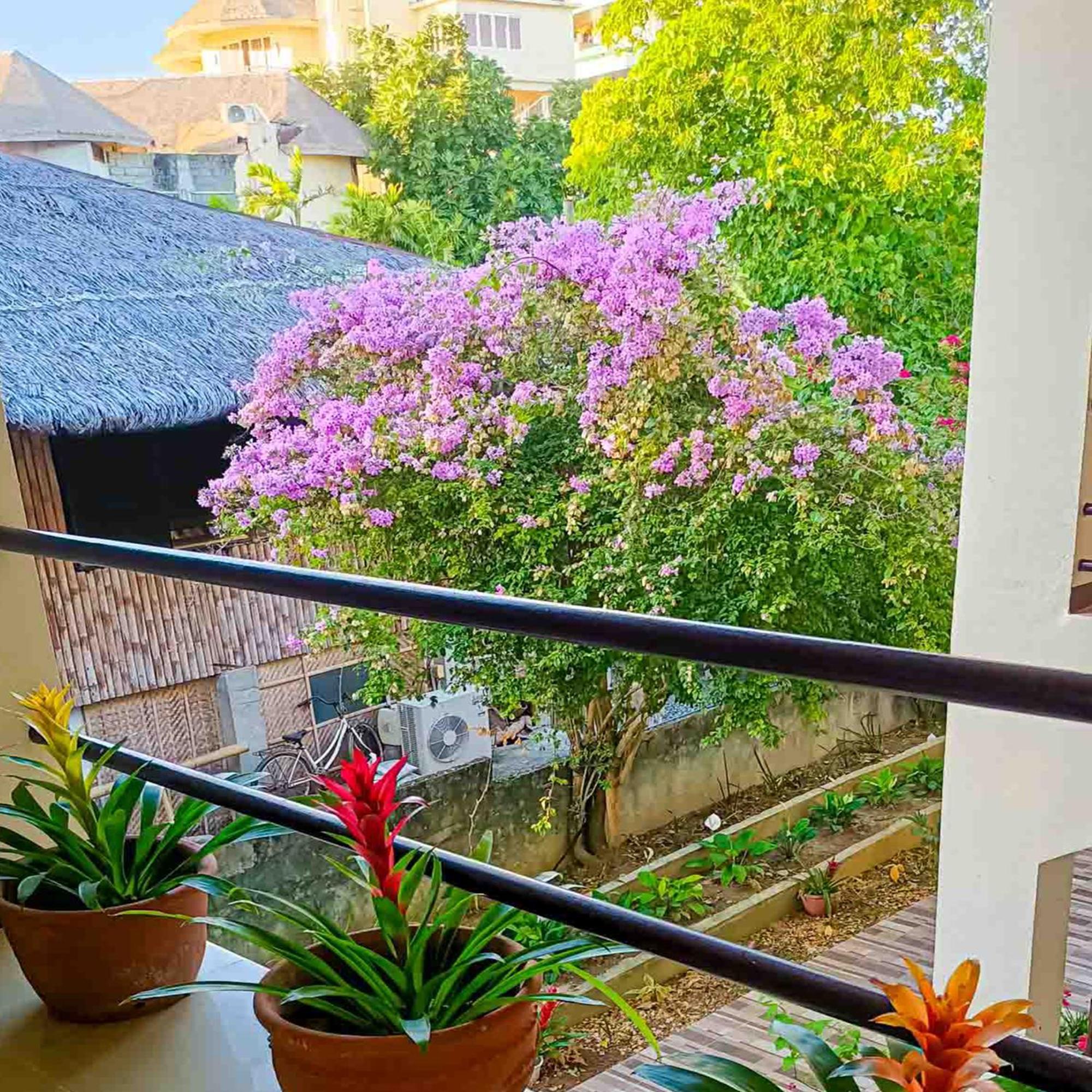Lukay Las Brisas Balabag  Extérieur photo