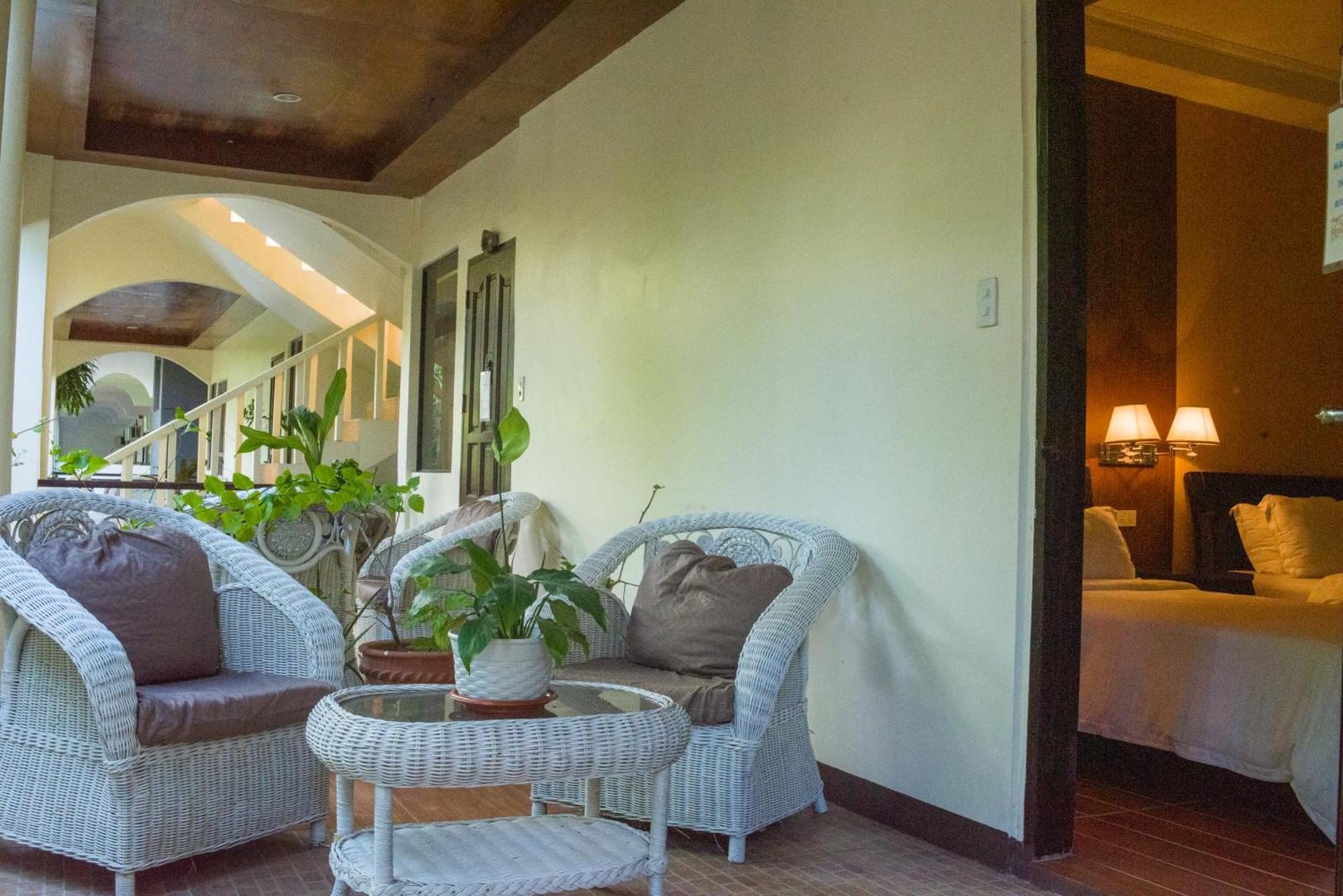 Lukay Las Brisas Balabag  Extérieur photo