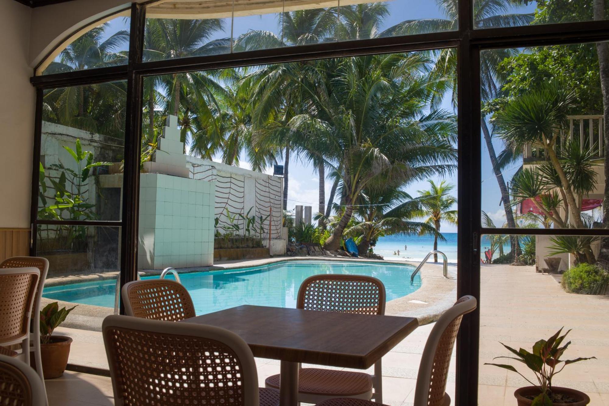 Lukay Las Brisas Balabag  Extérieur photo