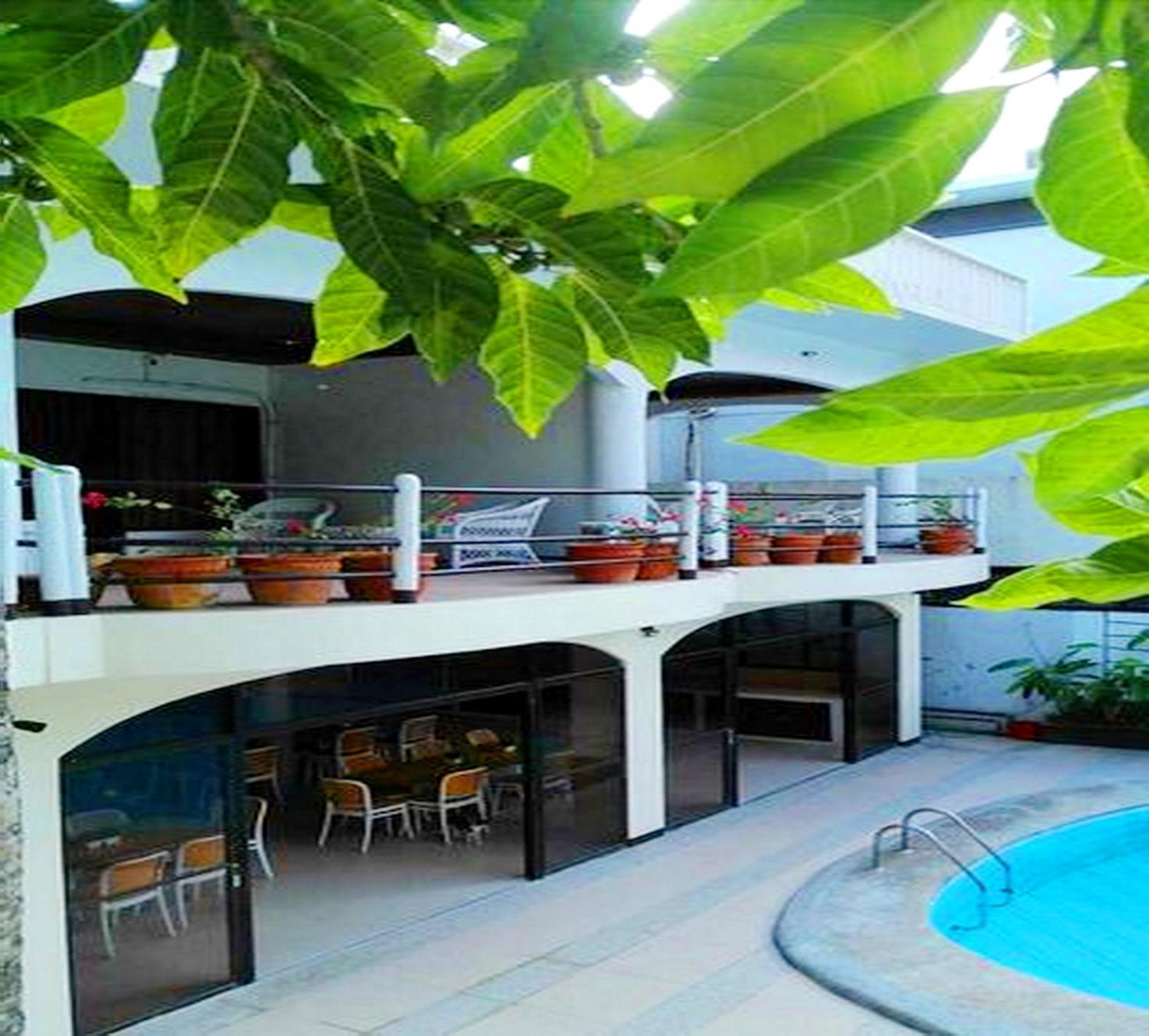 Lukay Las Brisas Balabag  Extérieur photo